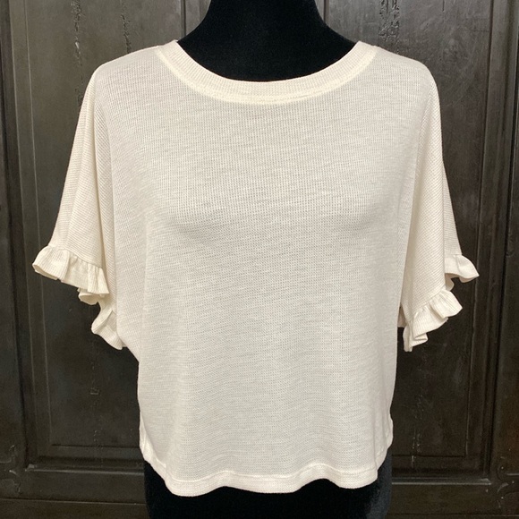 Gypsies & Moondust short sleeves relaxed Cream top - Size Medium - Picture 1 of 9